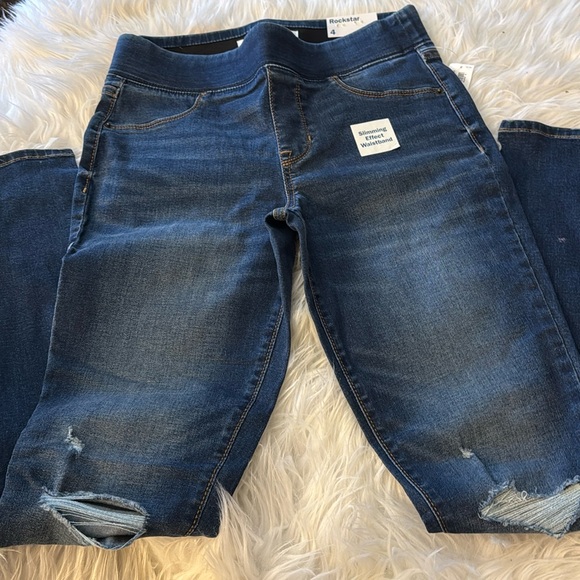 Old Navy - Picture 1 of 3